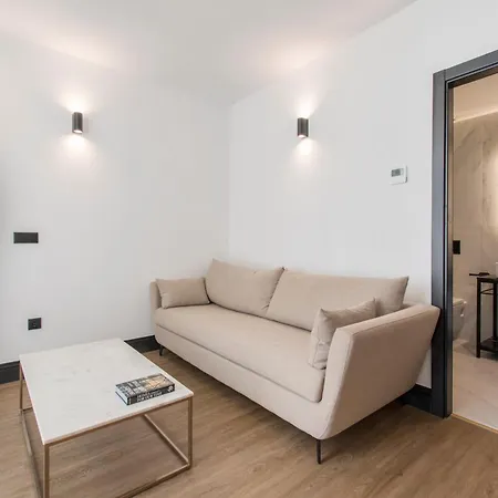 Rs Boutique Apart-hotel *